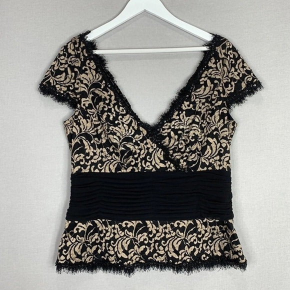 Tadashi lace and sequin/beaded embellished occasions top EUC size 8 - Picture 1 of 9